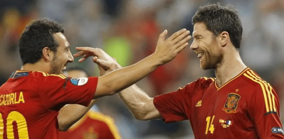 卡索拉：确实和阿隆索聊过皇马，但他什么也没告诉我