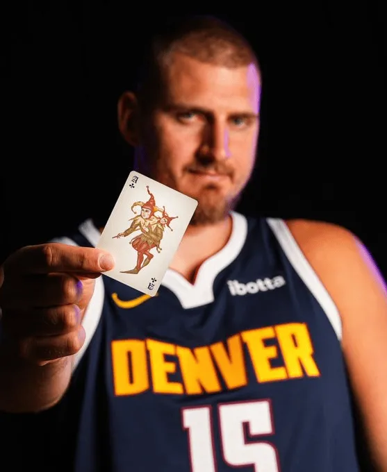 百家乐玩法-约基奇十连胜期间场均25.2分14.4板12.7助1.3断，命中率55%